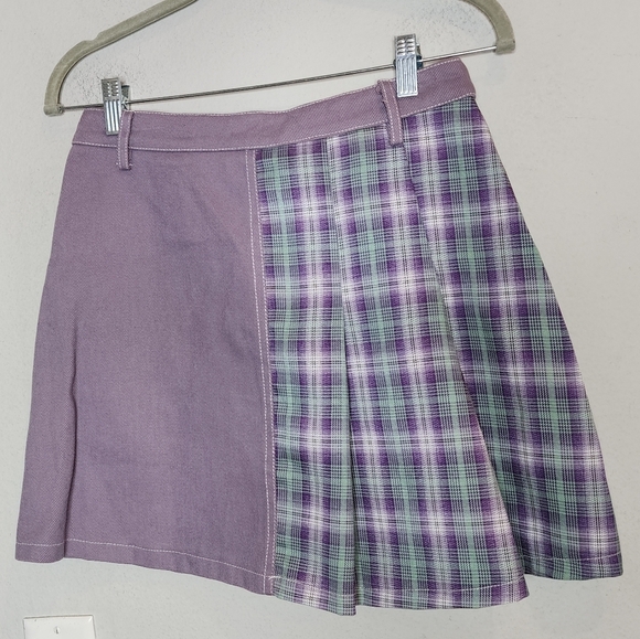 NWT Papermoom Mixed fabric Denim Pleated mini skirt. Purple green. Size Medium. - Picture 13 of 16